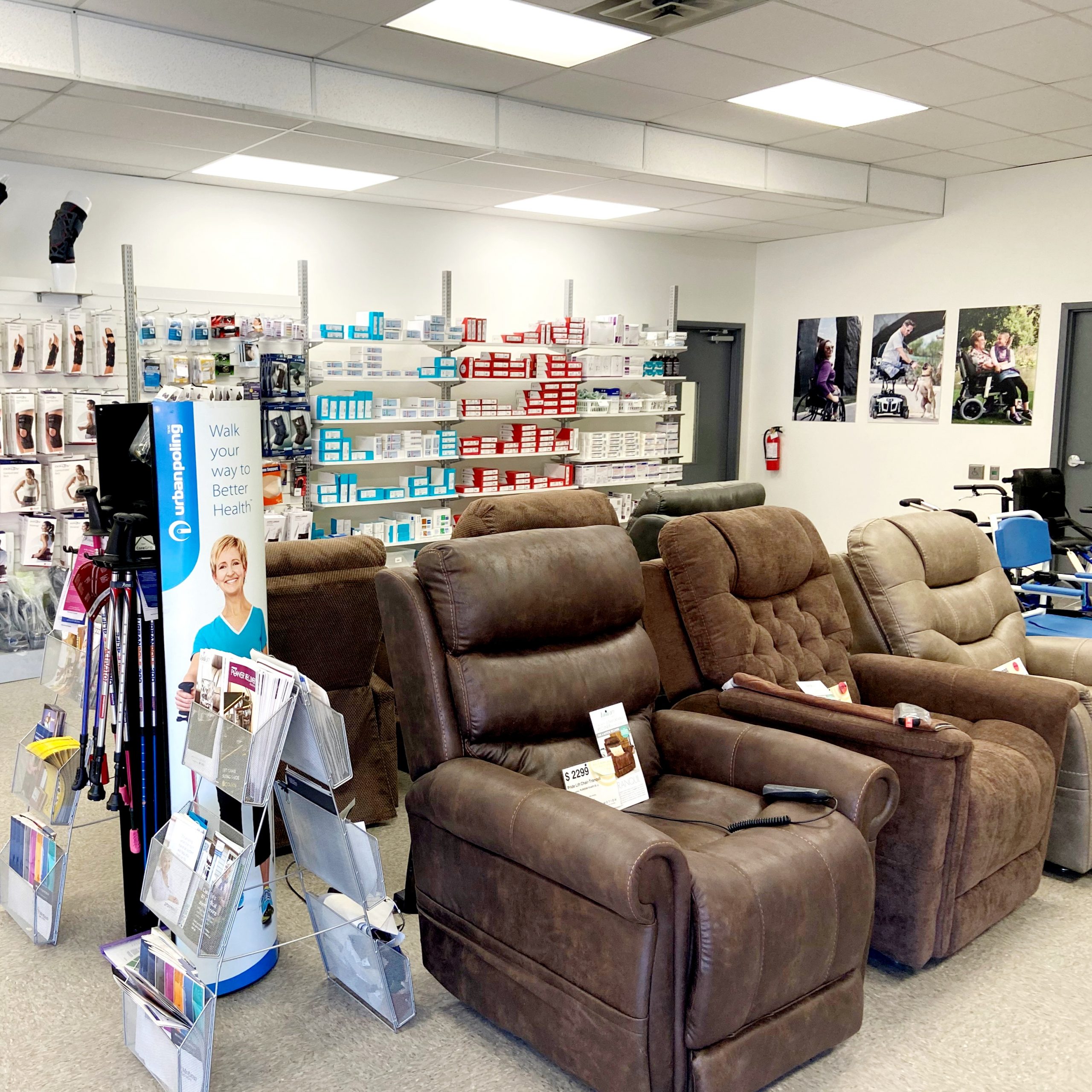 Chatham showroom - power lift recliner and brace display